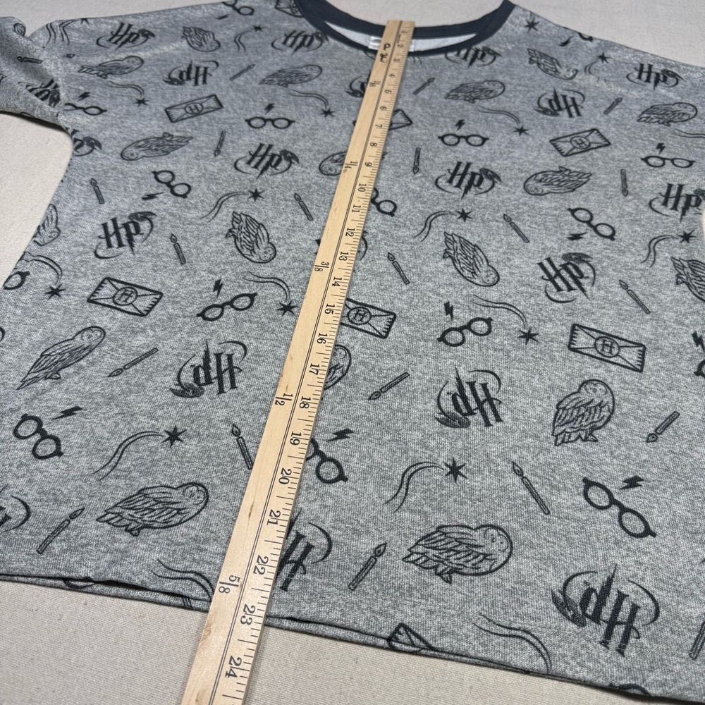 Harry Potter Hogwarts Wizarding World glasses wand Graphic Sleep Shirt Medium - Picture 15 of 16